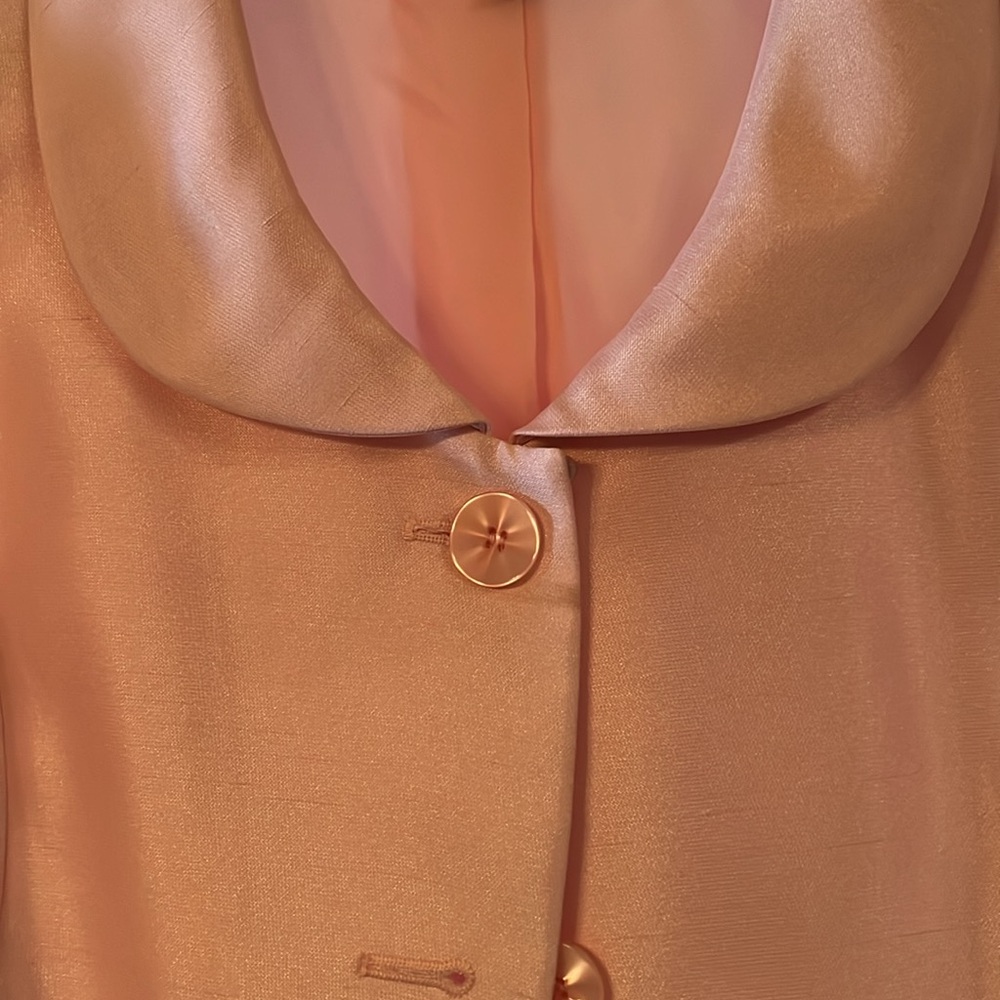Pretty pink jacket - Picture 4 of 4
